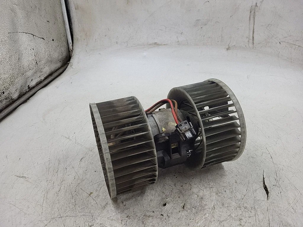 Heater fan/blower – BMW X3 E83 (2003-2010)