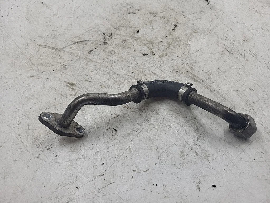 Turbo turbocharger oiling pipe/hose