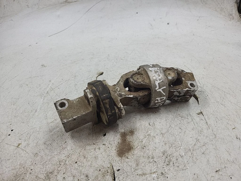 Steering column universal joint