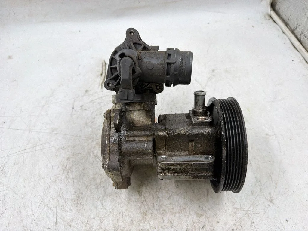 Power steering pump