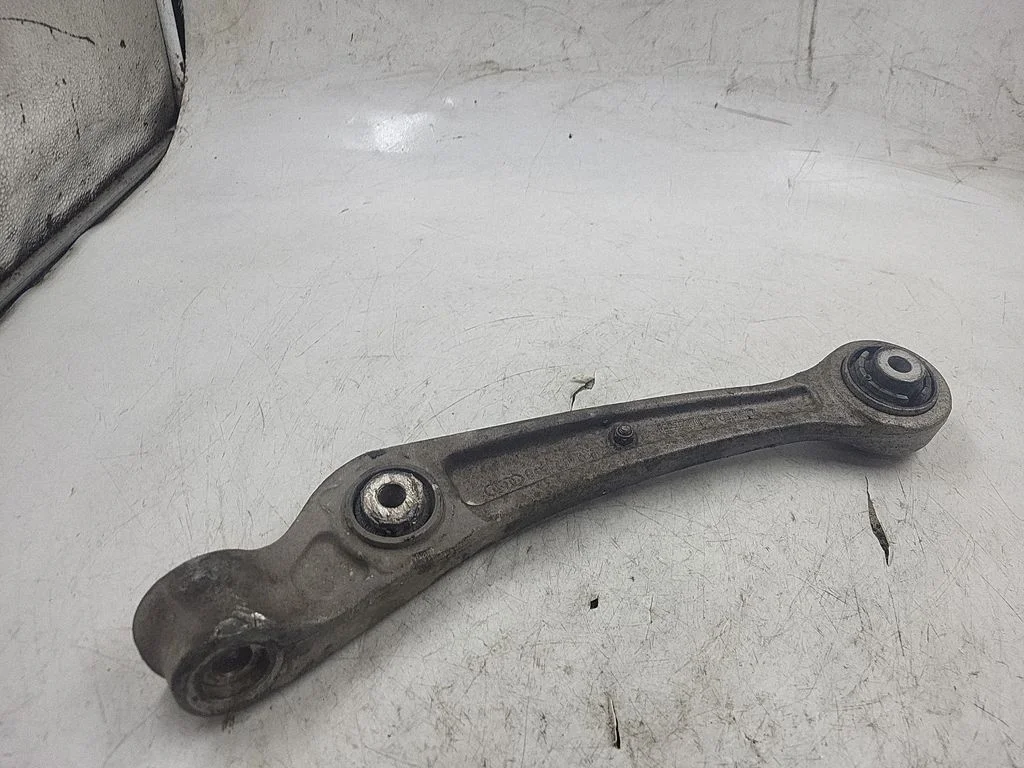 Front lower control arm/wishbone – front left