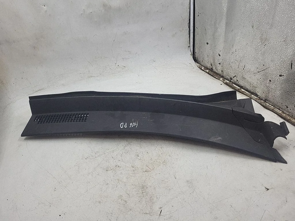 Wiper trim