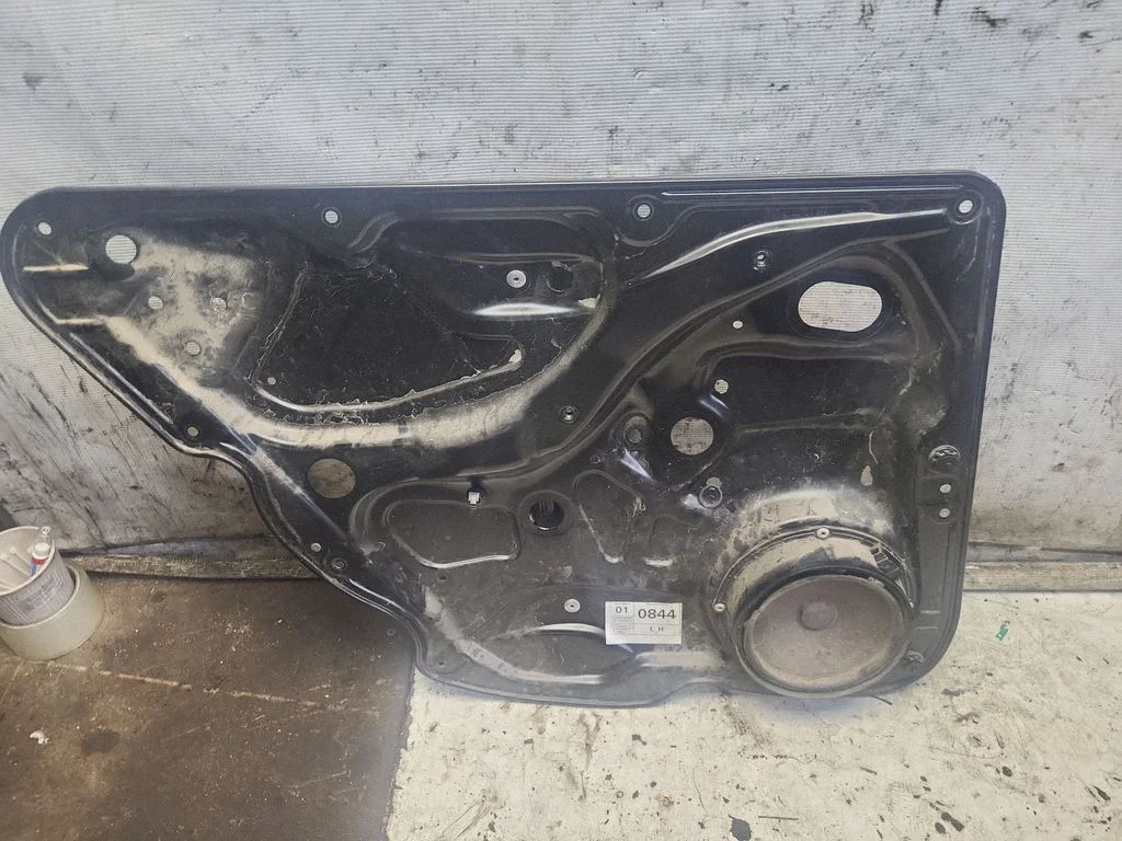 Galinio el. lango pakėlimo mechanizmas be varikliuko