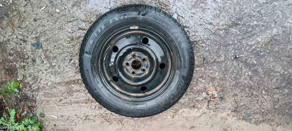 R15 plieninis štampuotas ratlankis (-iai)