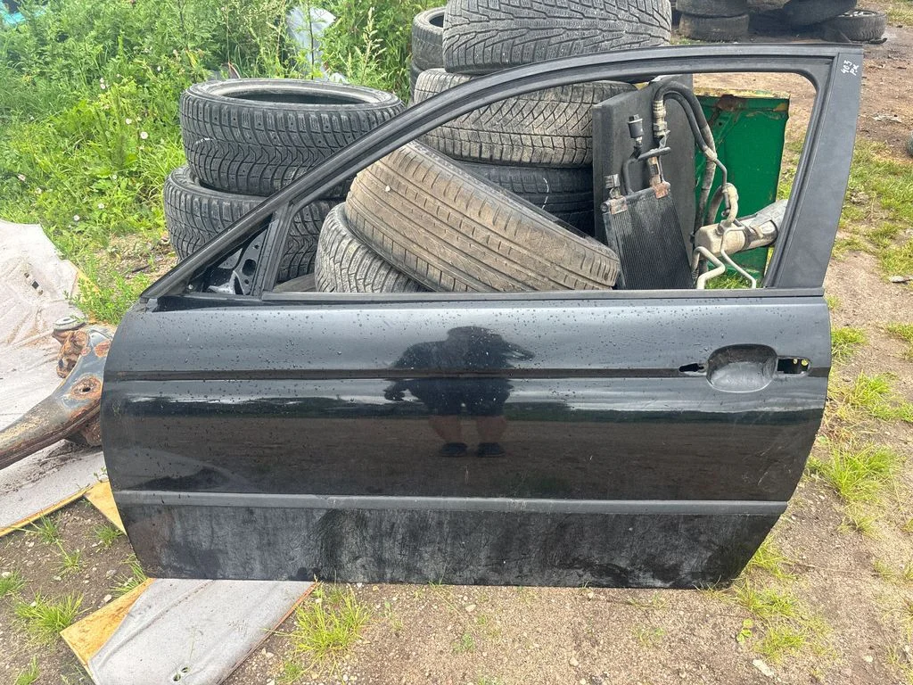 Front door coupe – front left