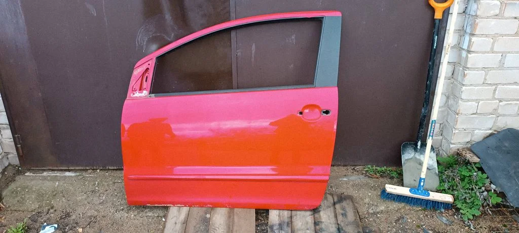Front door coupe 5Z3831311