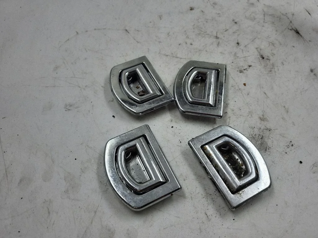 Tvirtinimo kablys / kilpa