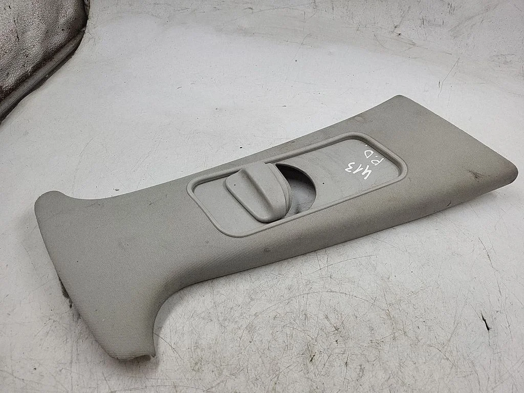 (B) pillar trim (top) 3B0868312