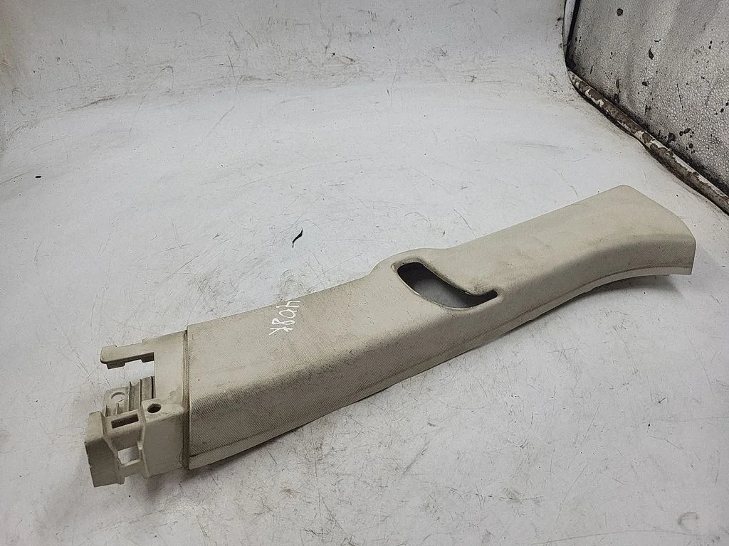 (B) pillar trim (top) – Ford Transit Custom (2013-2023)