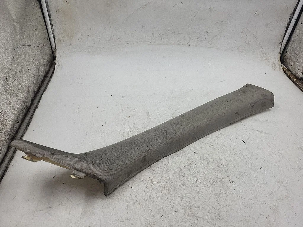 (A) pillar trim 52107010