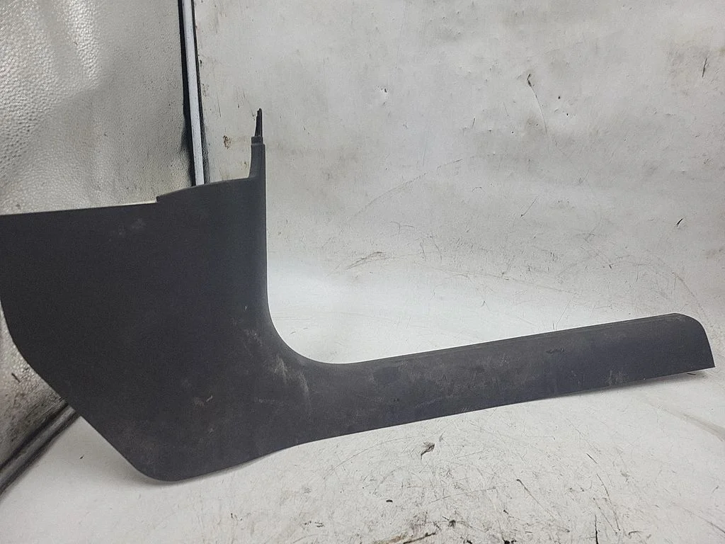 Front sill trim cover – Audi A4 Allroad B8 (2008-2016)
