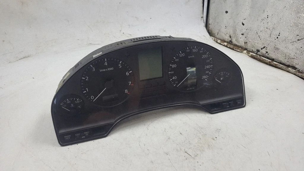 Speedometer (instrument cluster) 4D0919033F