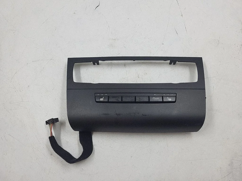 Seat heating switch – BMW 1 Series E81 E87 (2004-2011)