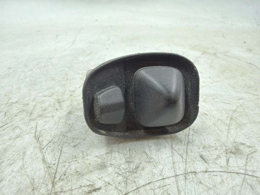 Wing mirror switch 03830700
