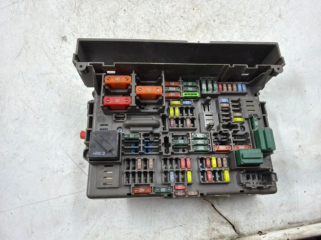 Fuse module 10688710