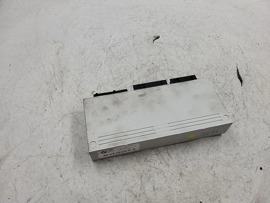 Comfort/convenience module – BMW X3 E83 (2003-2010)