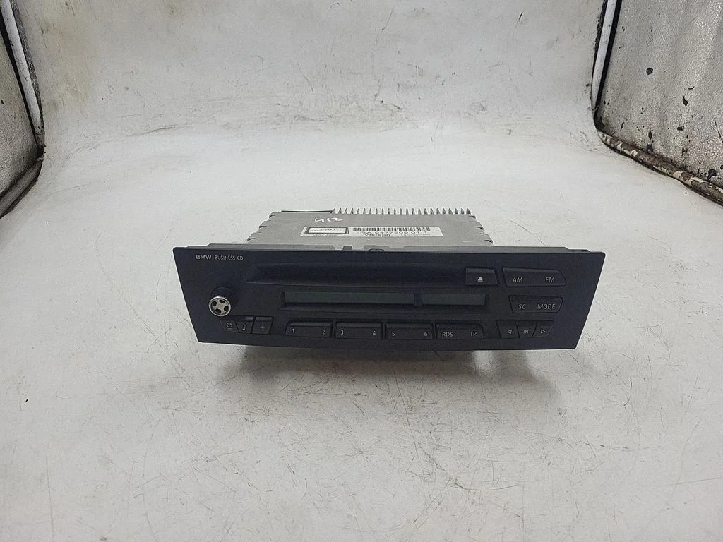 Radio/CD/DVD atskaņotājs/navigācija – BMW 3. sērija E90 E91 (2005-2012)