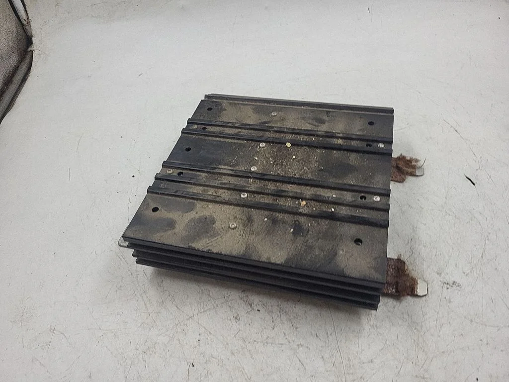 Sound amplifier 8701A230