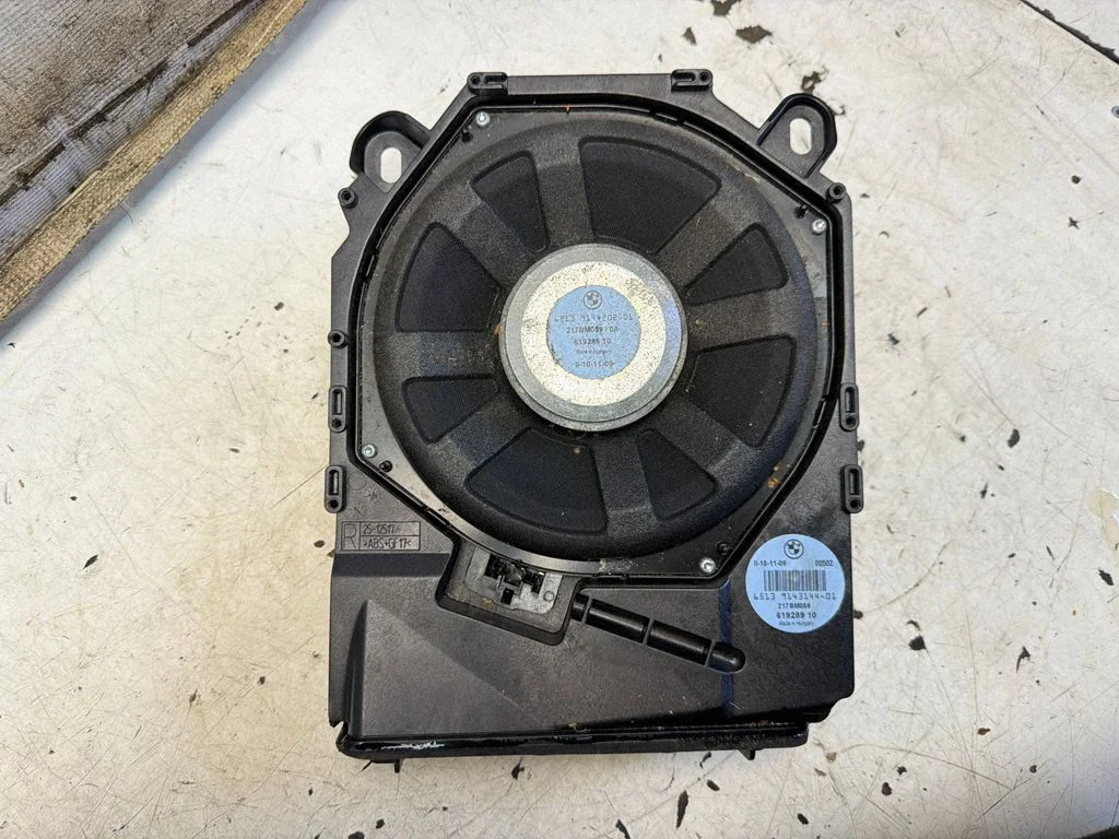 Subwoofer – BMW X1 E84 (2009-2015)