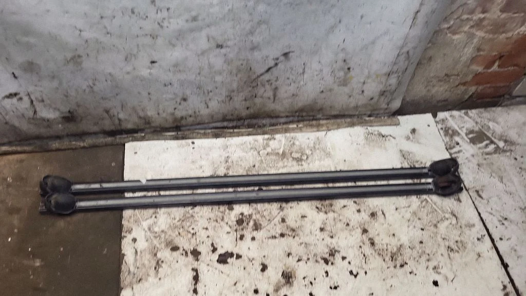Išilginiai stogo strypai "ragai"