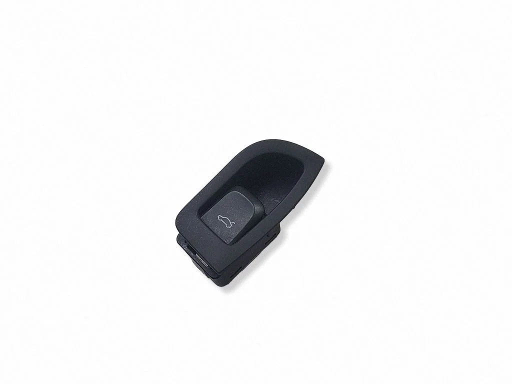 Tailgate opening switch – Audi A4 Allroad B8 (2008-2016)