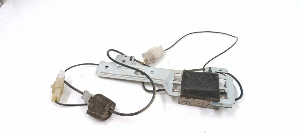 Antenos valdymo blokas