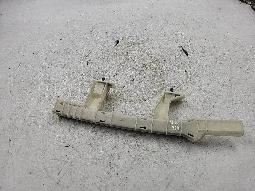 Priekinių durų stiklo bėgelis