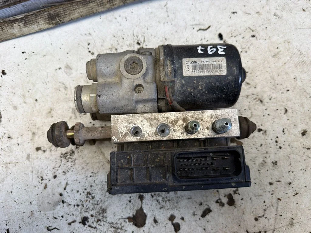 ABS block 7M0614111B