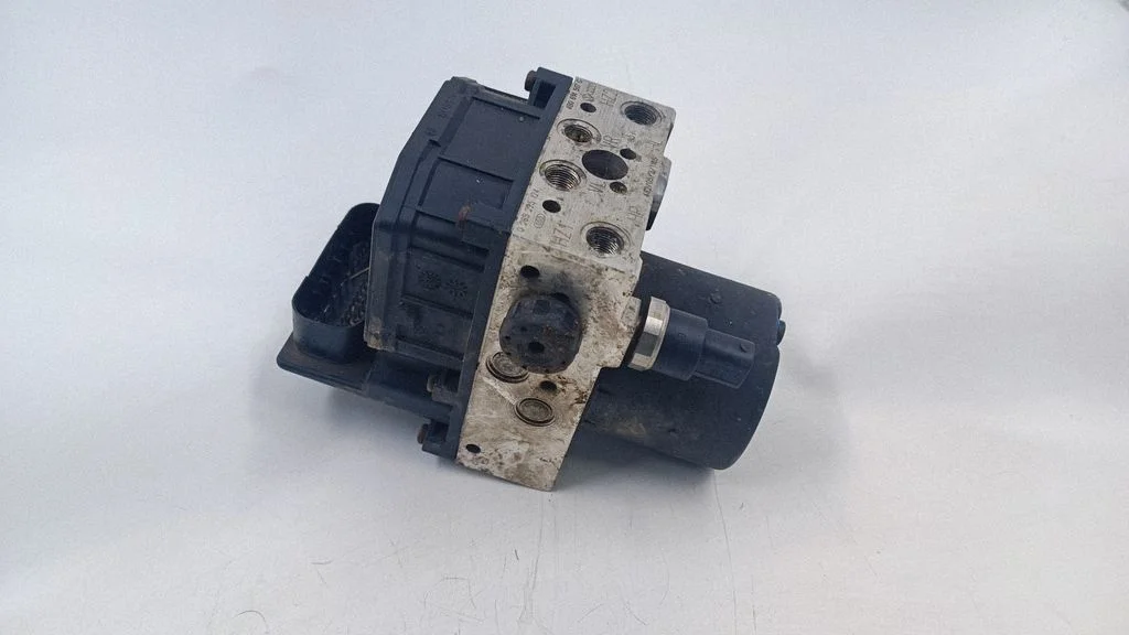 Pompa ABS – Volkswagen Passat B5.5 (2001-2005)