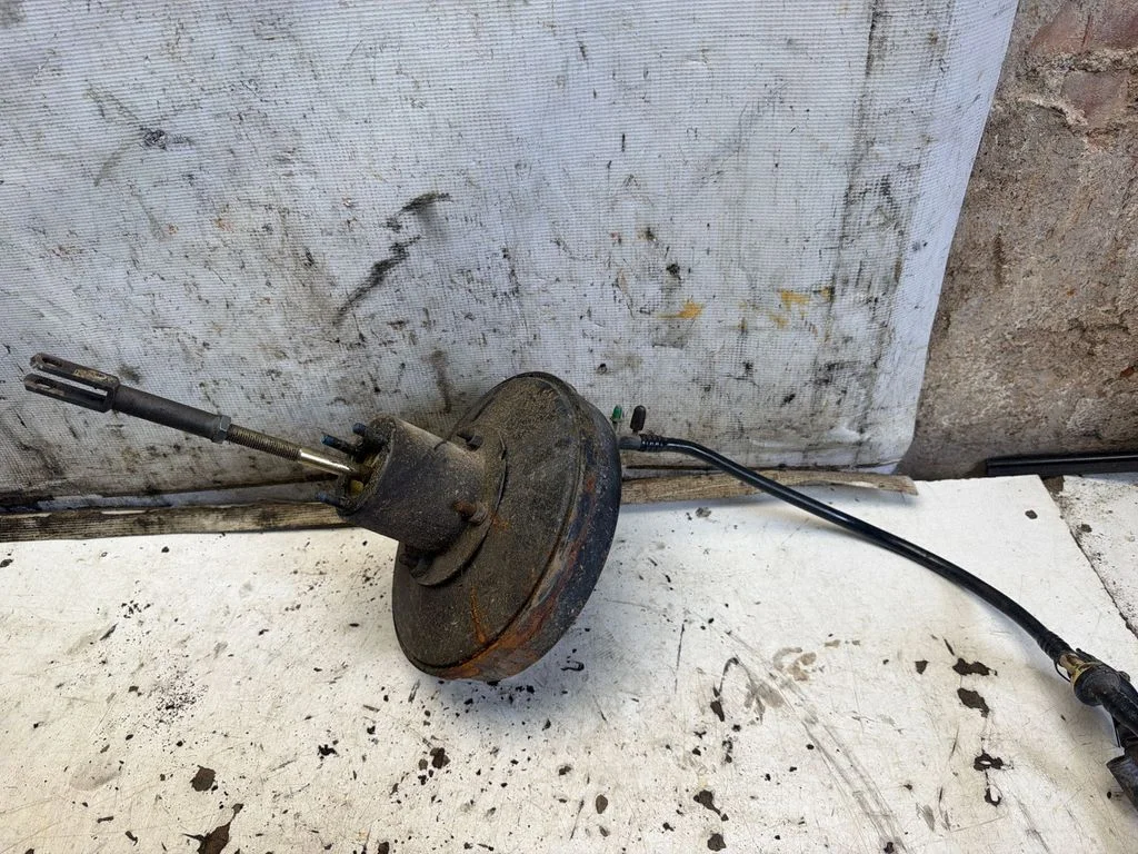 Brake booster 893612105C
