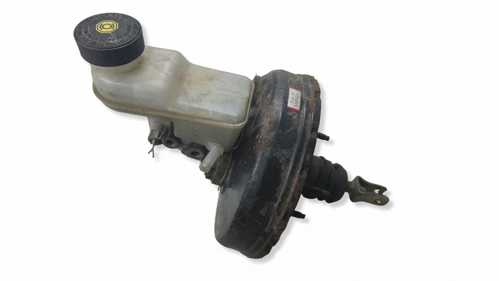 Brake booster – Toyota Yaris Verso (1999-2005)