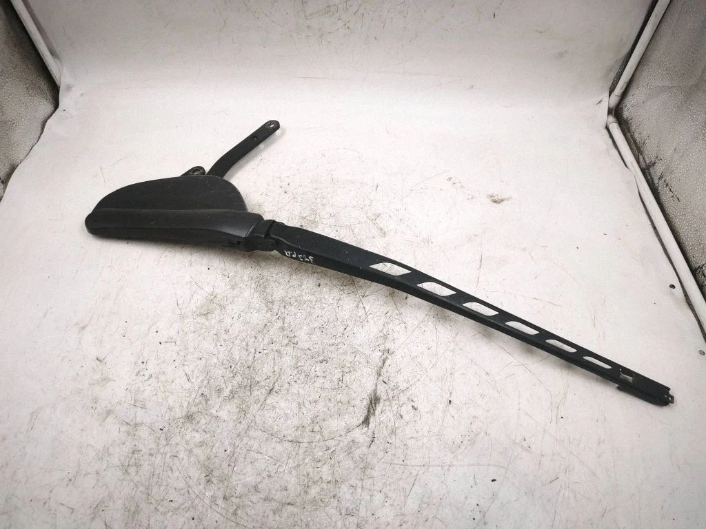 Priekšējā stikla tīrītāja svira 61617035103