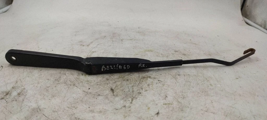 Front wiper blade arm 150007457