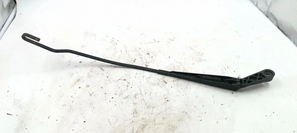 Front wiper blade arm 186647