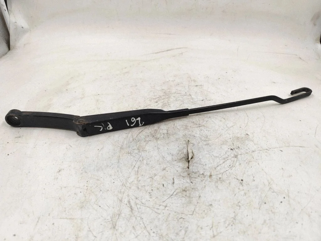 Front wiper blade arm 8D1955407B