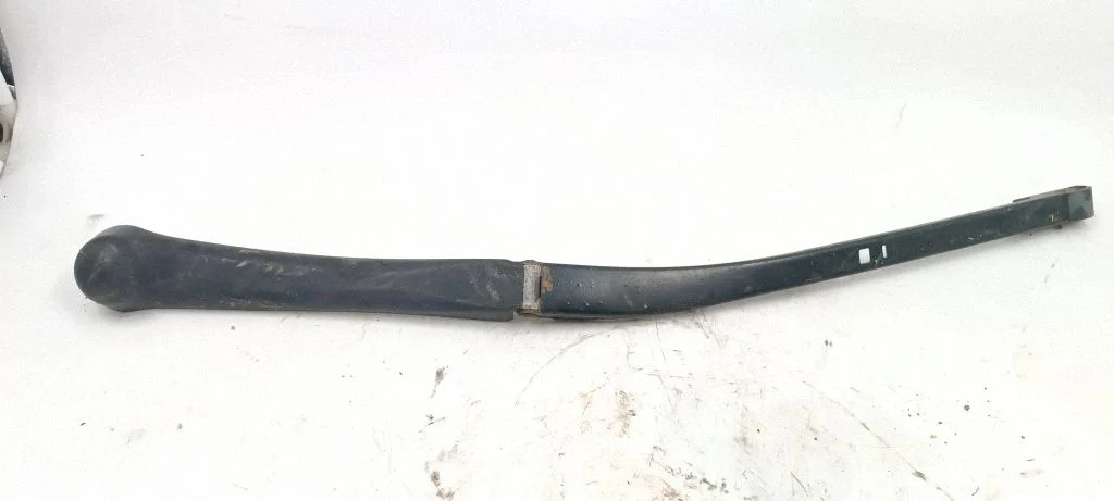 Front wiper blade arm 8361743