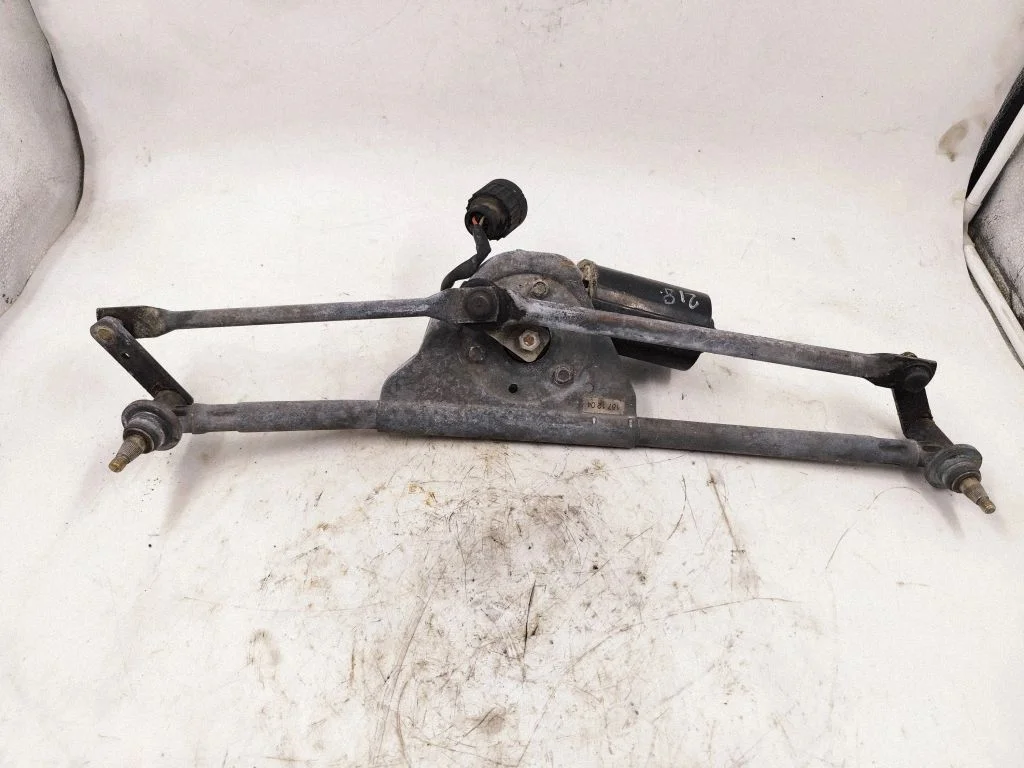 Front wiper linkage and motor 0390241333 – BMW Z3 E36 (1994-2002)