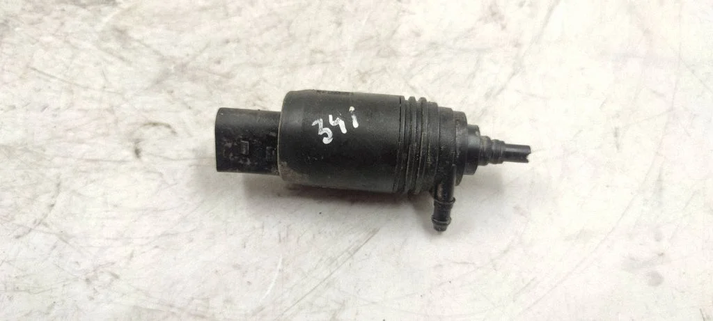 Windscreen/windshield washer pump 7199567