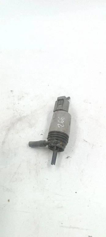 Windscreen/windshield washer pump 67126934159