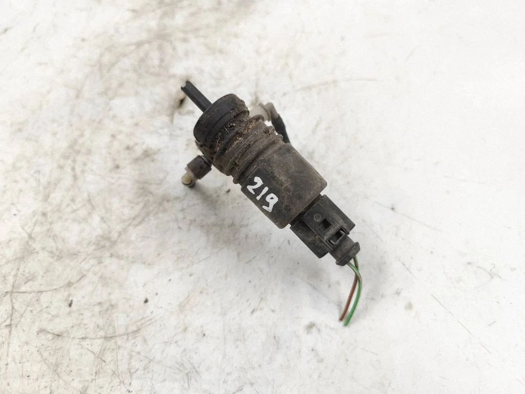Klaasipesuvedeliku pump (klaaside)