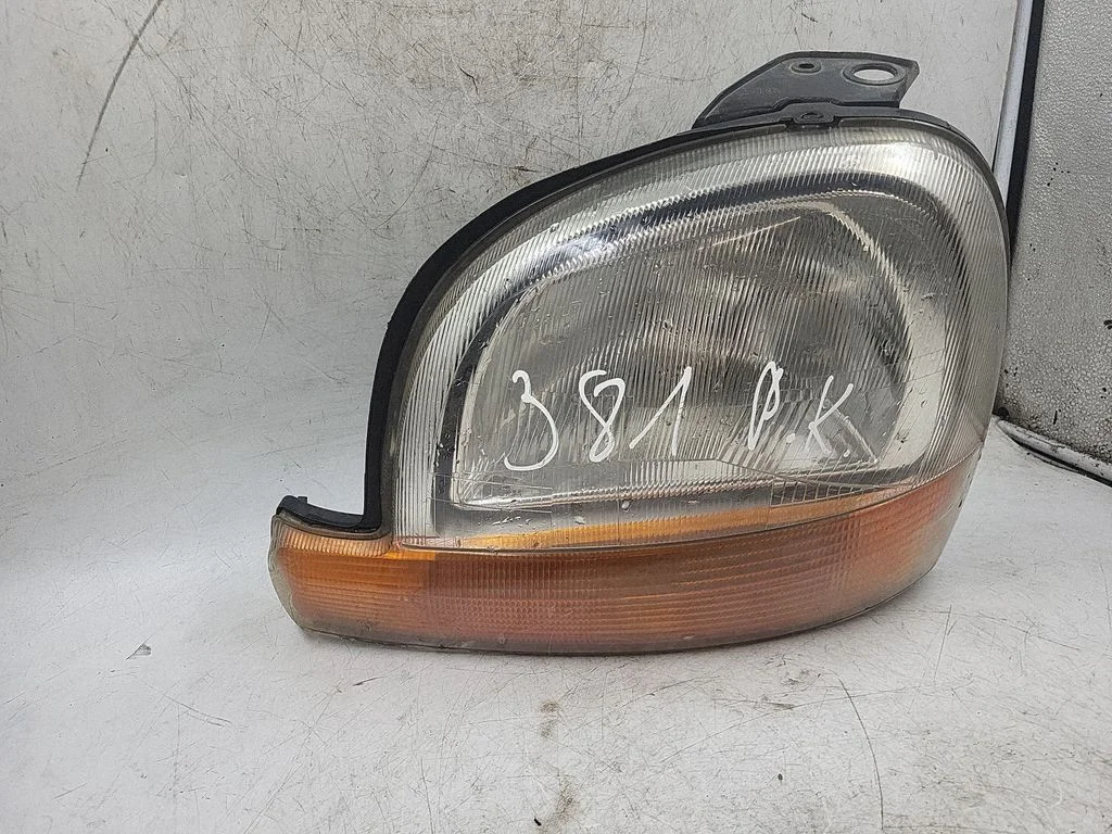 Headlight/headlamp – front left