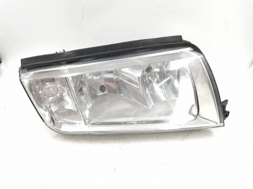 Priekšējais lukturis – Skoda Octavia Mk1 (1U) (1996-2004)