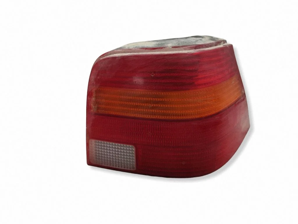 Rear/tail lights – rear right