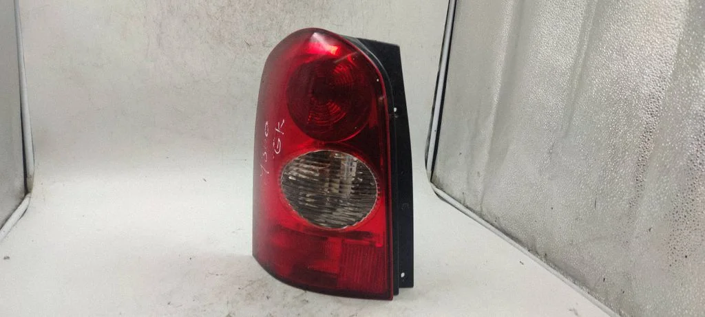 Tagatuli keres 7440a – Mazda MPV II LW (1999-2007)