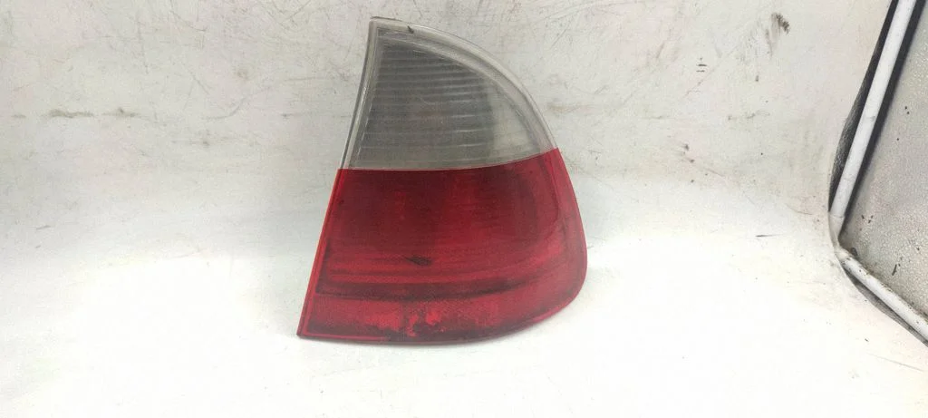 Rear/tail lights 6905630