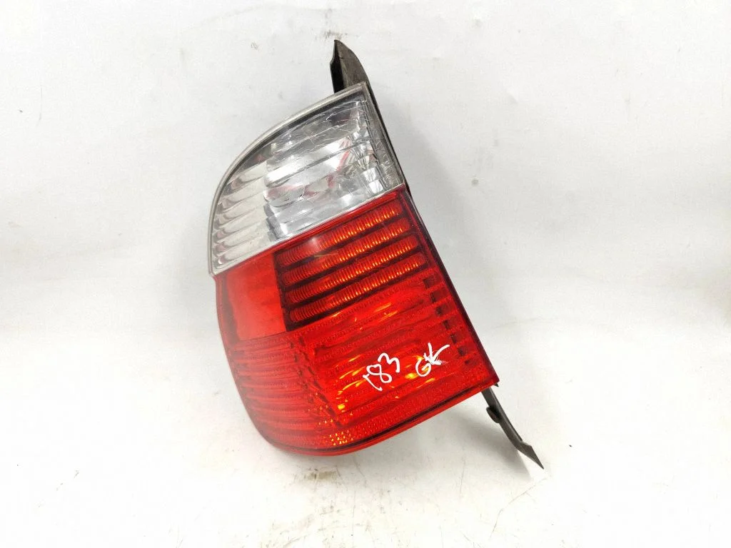 Rear/tail lights 6902531