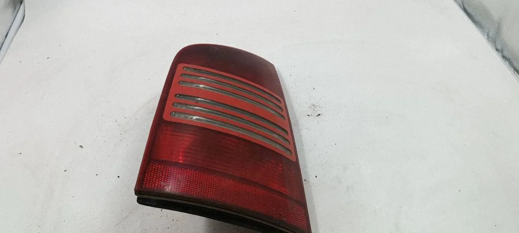 Rear/tail lights 1U9945095B