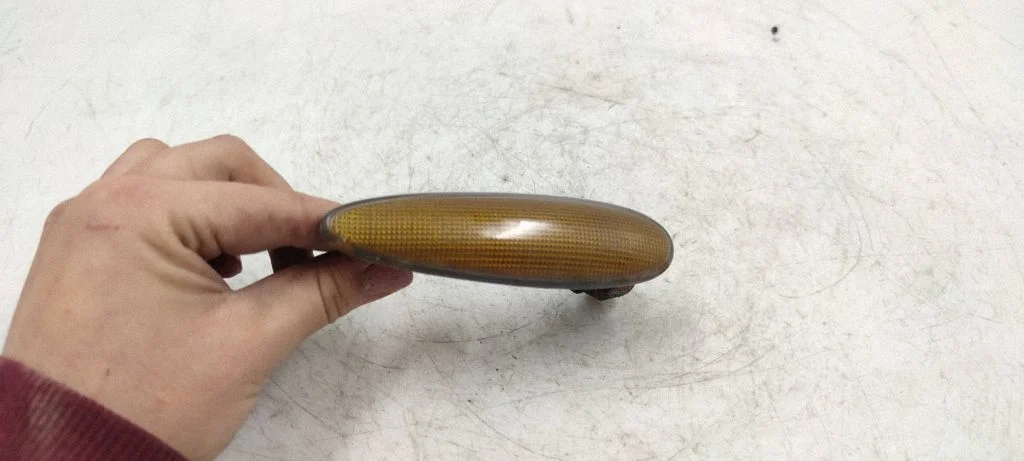Front fender indicator light 46426713