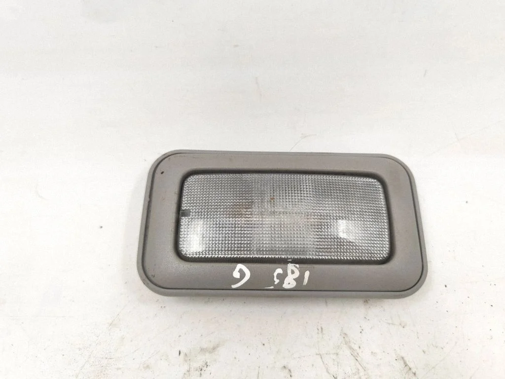 Galinių vietų apšvietimo žibintas