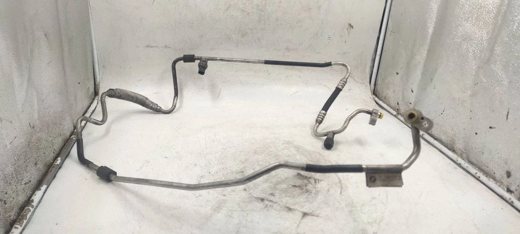 Air conditioning (A/C) pipe/hose 9151736